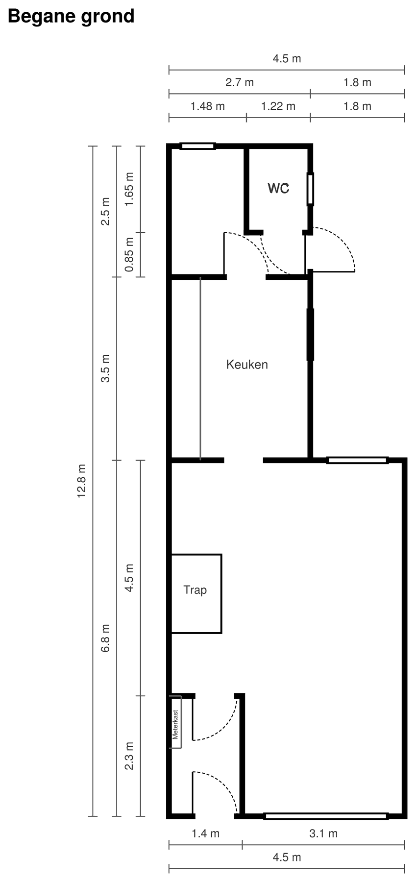 Plattegrond begane grond: hal, woonkamer met trap, keuken, bijkeuken en toilet